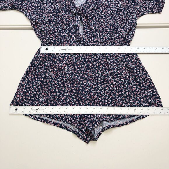 RAILS Tie Front Romper Floral Minka Wildflower Relaxed Blue Short Sleeves Small - Picture 4 of 8